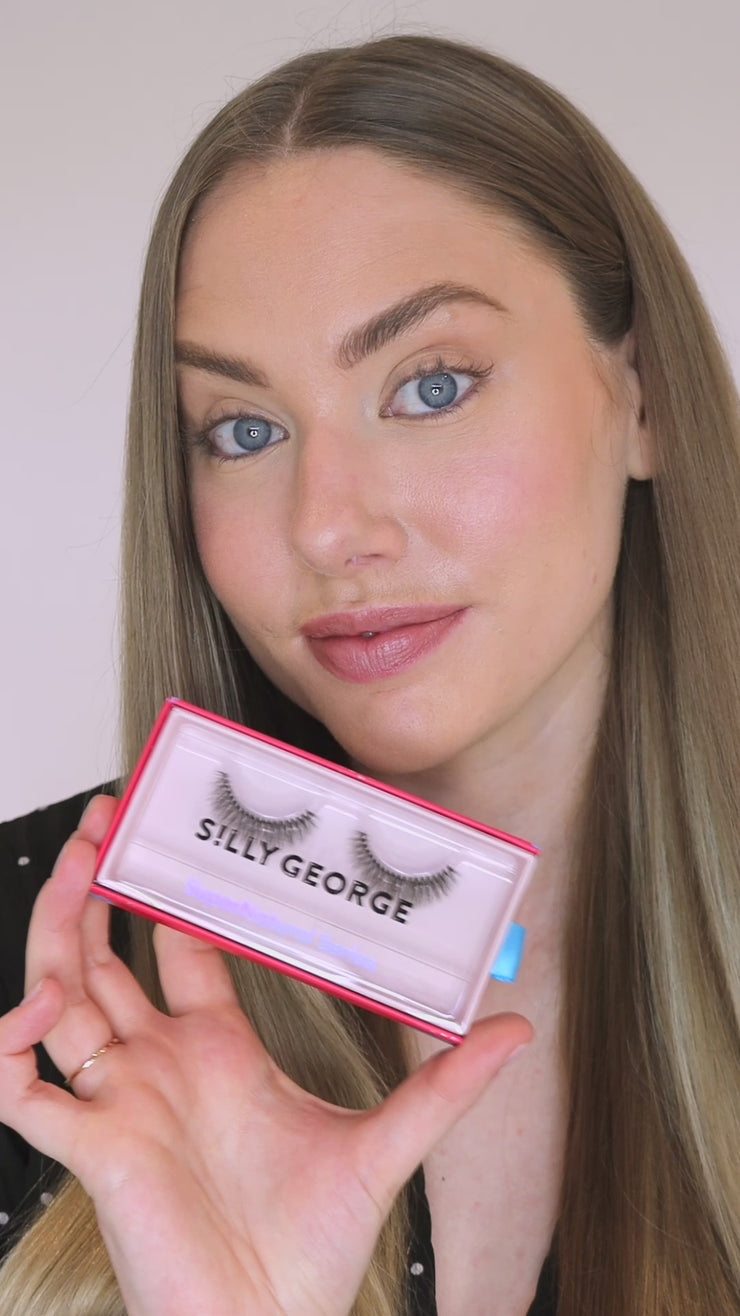 Silly George SuperNatural Lash Wimpern – Transparentes, Flexibles Band, Natürlicher Look, Bis Zu 40x Wiederverwendbar