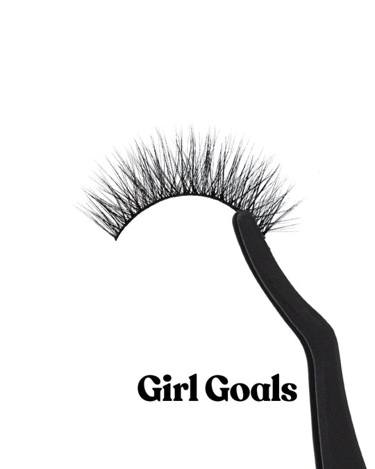 Girl Goals | LinerBond Girl Lash