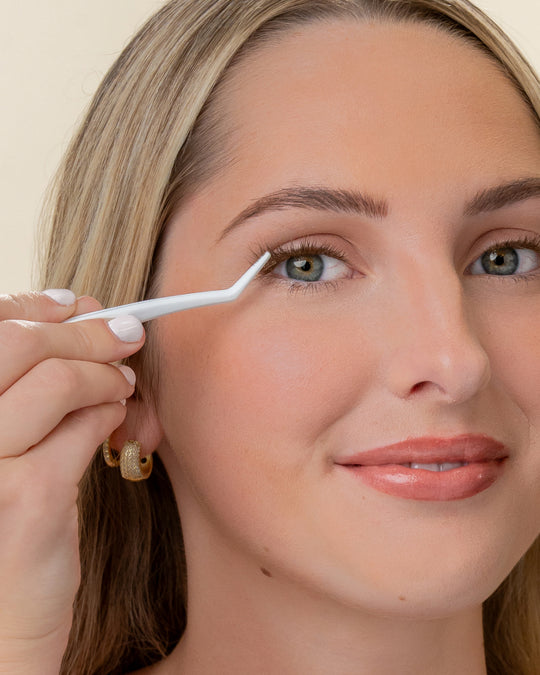 The Everyday Stick-Resistant Tweezer